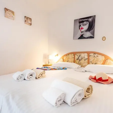 1119 Sea View In The Center Of Playa Americas *